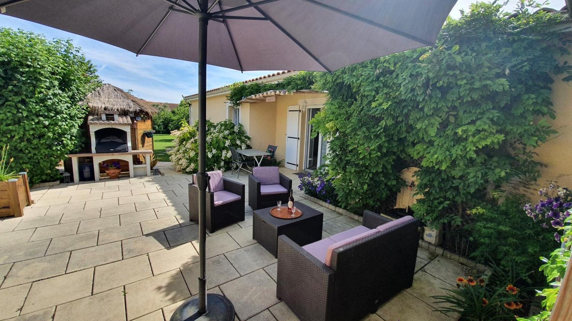Agapanthe Villa Saint-Georges-les-Baillargeaux Exterior photo